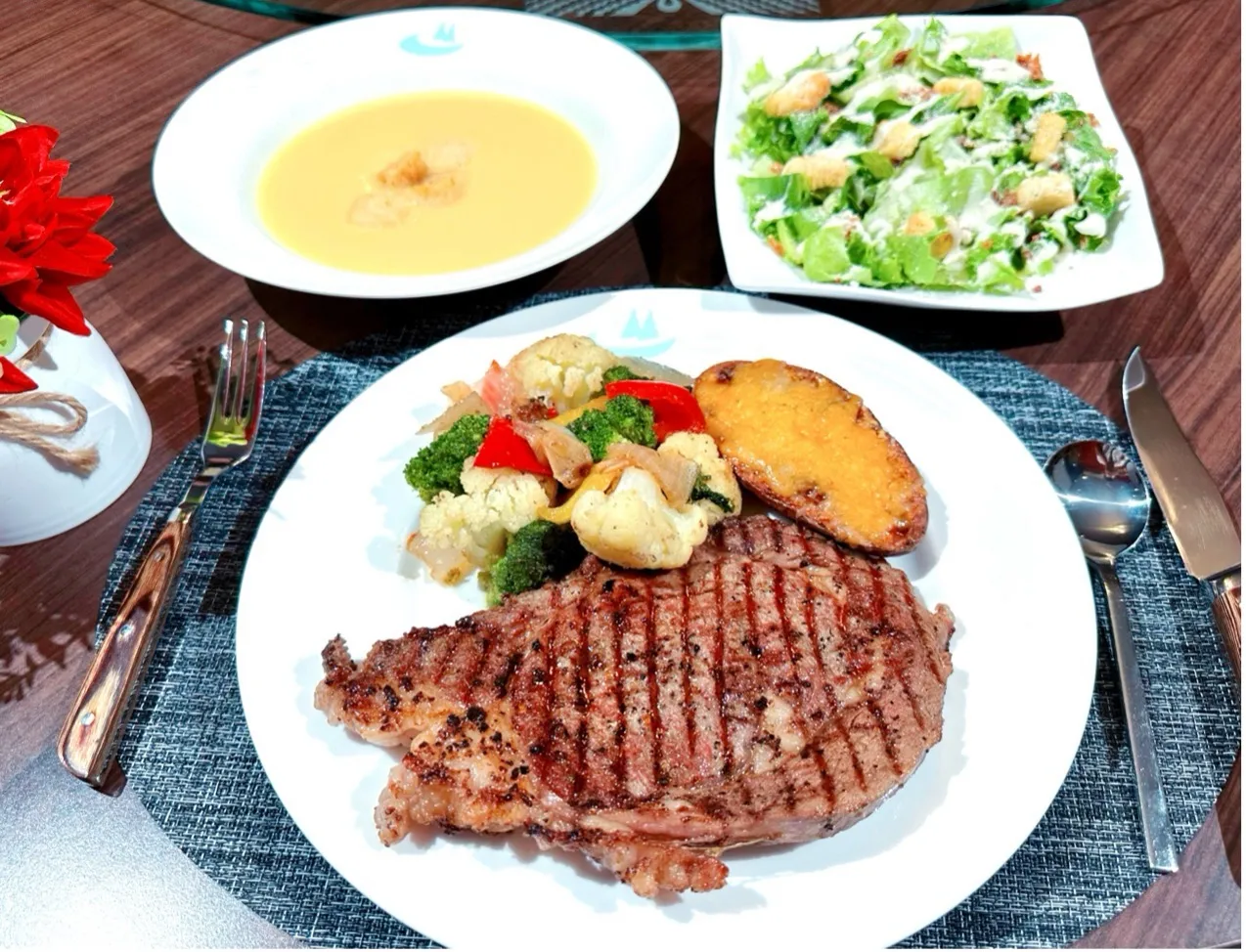 沙朗牛排套餐
