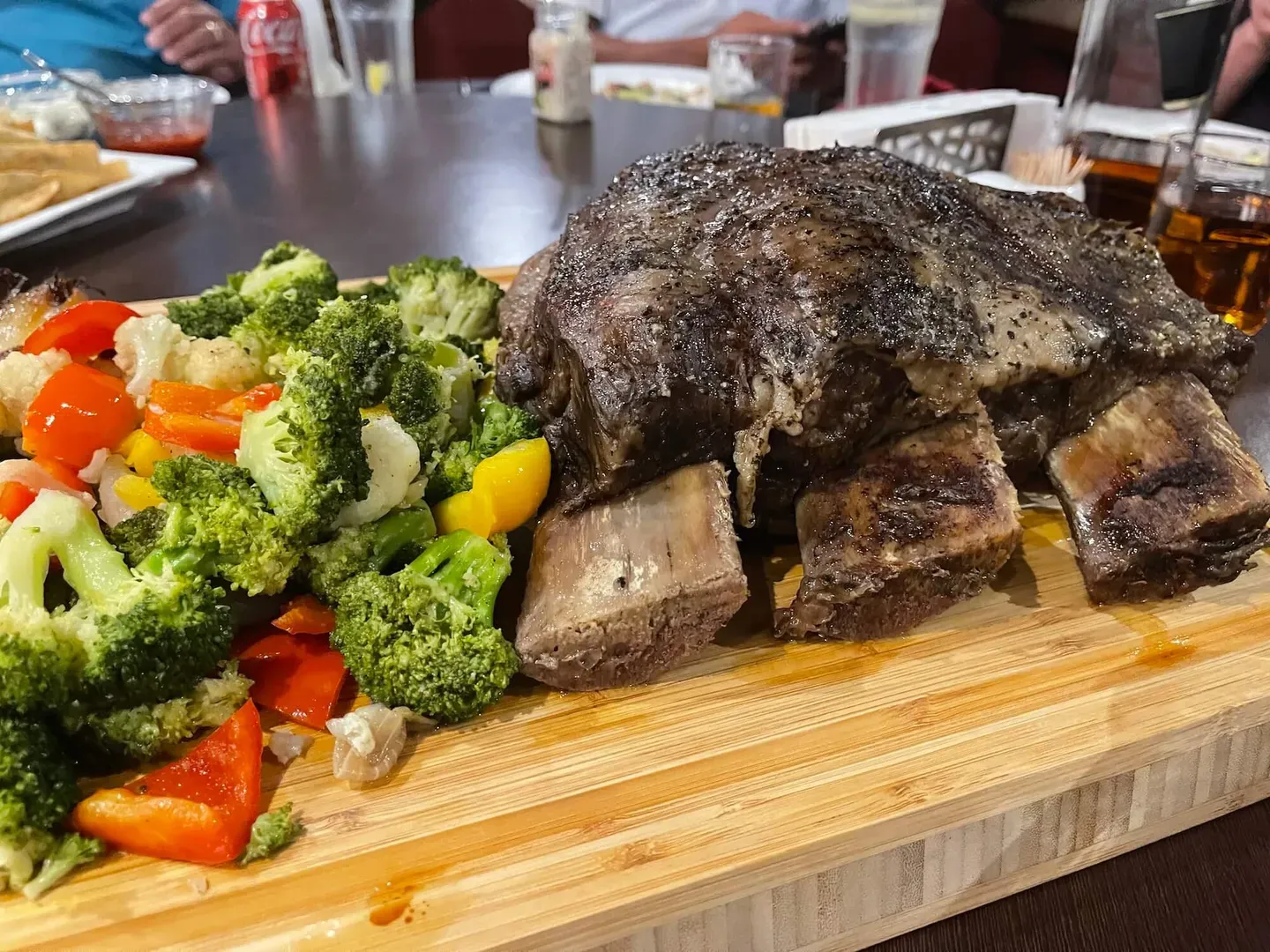 老闆私房菜・三骨牛小排